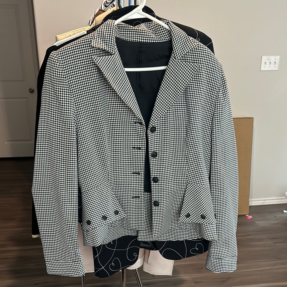 Black and White Houndstooth Blazer